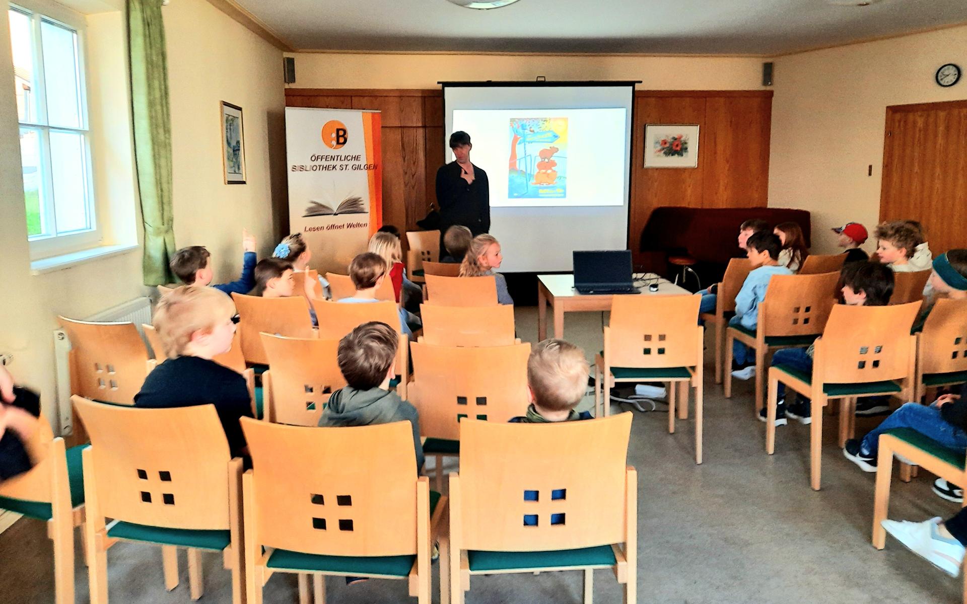 Vorleseabenteuer mit Matthäus Bär